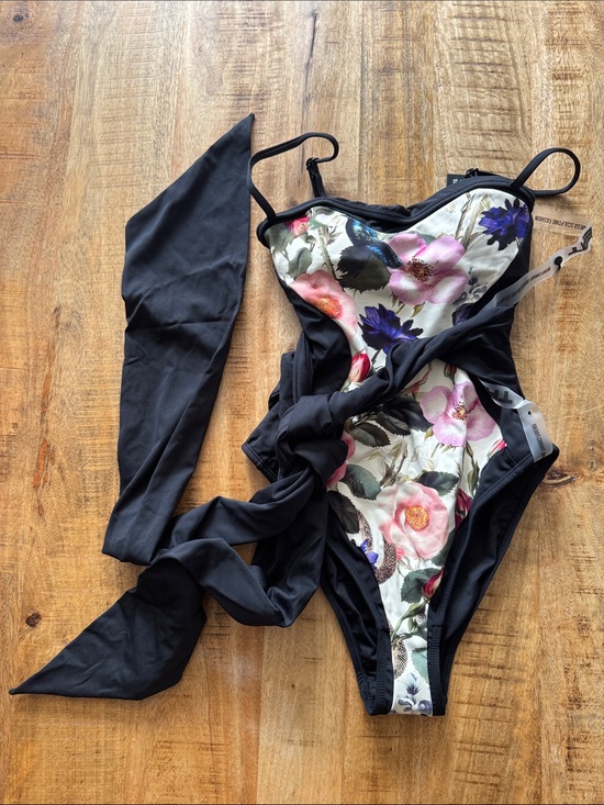 Ta3 Other - TA3 TA3315 Sashy Frame Rose Snake One-Piece Swimsuit with Black Sides nwt